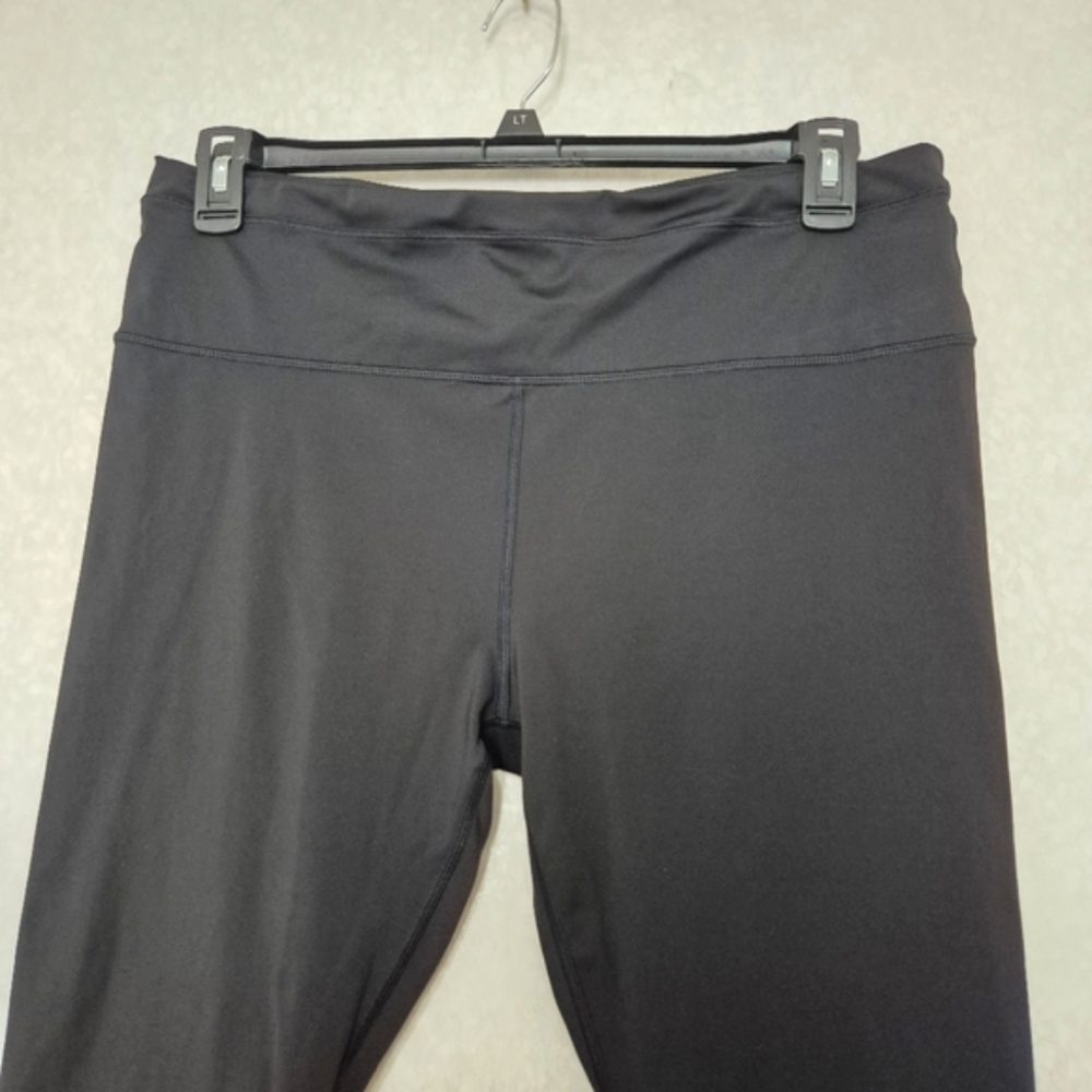 Athleta Black Cropped Leggings Stretchy Athletic Wear..SIZE:XL - Picture 4 of 11